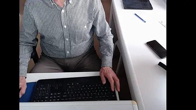 Snapshot of dutchpornking chatting on 6, 5, 2026 dutchpornking online show from 6, 5, 2026