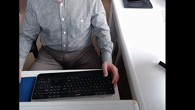 Snapshot of dutchpornking chatting on 8, 5, 2026 dutchpornking online show from 8, 5, 2026