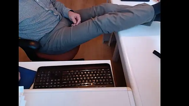 Snapshot of dutchpornking chatting on 11, 5, 2026 dutchpornking online show from 11, 5, 2026