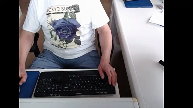 Snapshot of dutchpornking chatting on 4, 6, 2026 dutchpornking online show from 4, 6, 2026