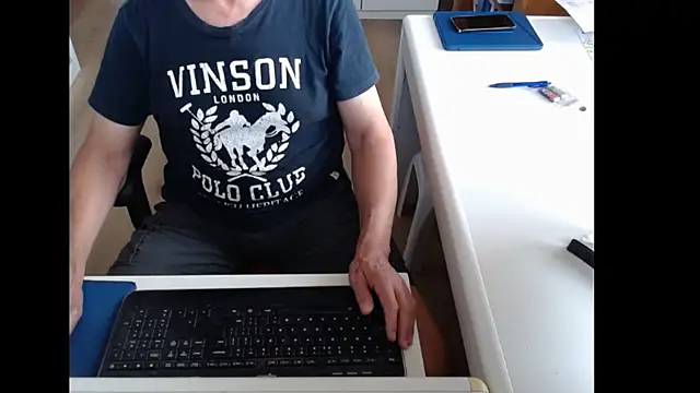 Snapshot of dutchpornking chatting on 17, 7, 2026 dutchpornking online show from 17, 7, 2026