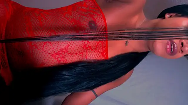 Snapshot of mia_ts_sex chatting on 21, 3, 2025 mia ts sex online show from 21, 3, 2025