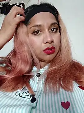 Snapshot of PokeGirld chatting on 10, 2, 2026 PokeGirld online show from 10, 2, 2026