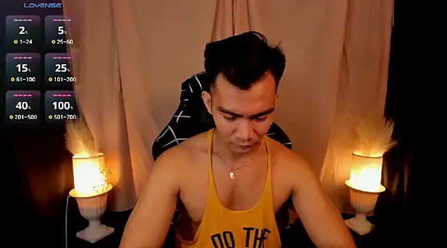 Snapshot of 000batman000 chatting on 19, 2, 2025 000batman000 online show from 19, 2, 2025