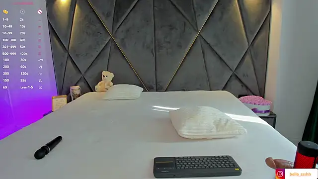 Snapshot of Arabian_beauty chatting on 5, 3, 2025 Arabian beauty online show from 5, 3, 2025