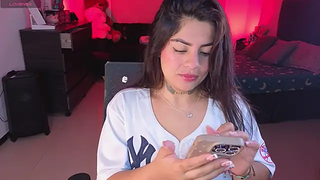 Catalinaa martinez online show from 23, 5, 2026