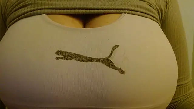 AnnyelinnaLove online show from 11, 10, 2025