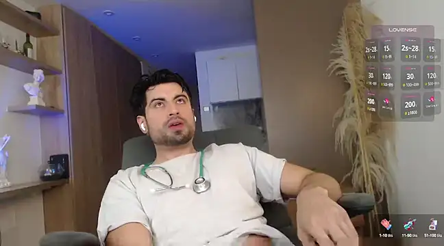 Snapshot of bradley_muscle chatting on 7, 3, 2025 bradley muscle online show from 7, 3, 2025