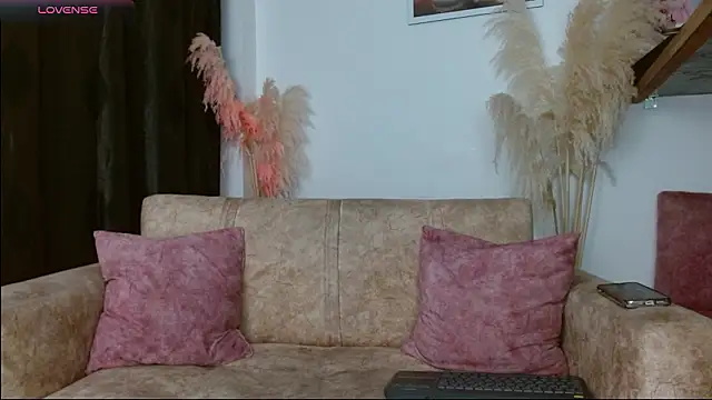 veronica villalba online show from 16, 3, 2026