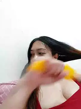 MissKitty31 online show from 12, 12, 2024