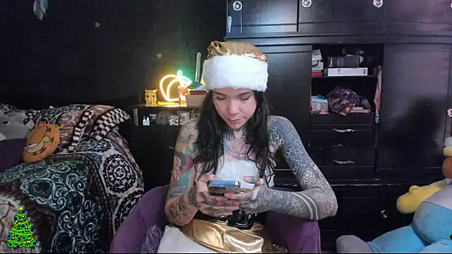 Snapshot of Lilmarieee chatting on 24, 12, 2024 Lilmarieee online show from 24, 12, 2024