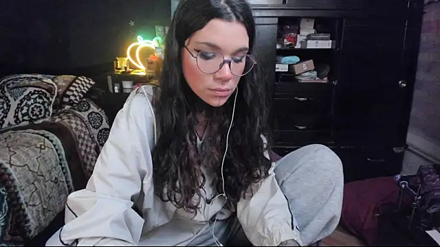 Snapshot of Lilmarieee chatting on 25, 1, 2025 Lilmarieee online show from 25, 1, 2025