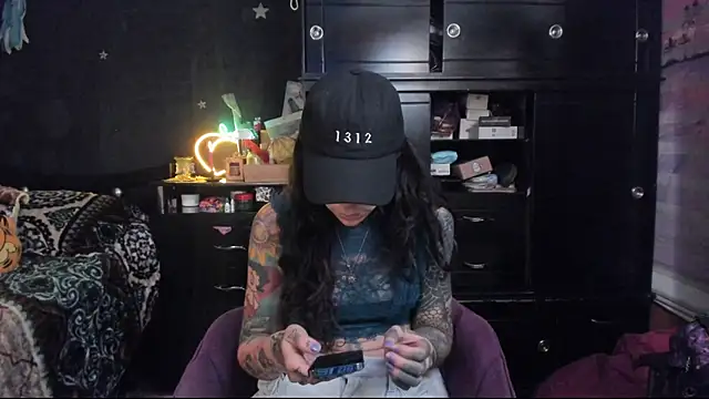 Snapshot of Lilmarieee chatting on 25, 1, 2025 Lilmarieee online show from 25, 1, 2025