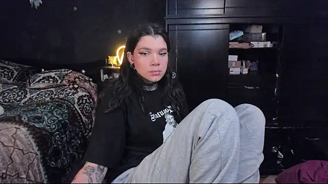 Snapshot of Lilmarieee chatting on 7, 3, 2025 Lilmarieee online show from 7, 3, 2025