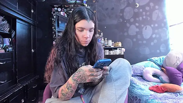 Snapshot of Lilmarieee chatting on 22, 12, 2025 Lilmarieee online show from 22, 12, 2025