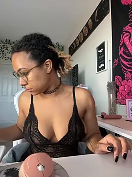 goddessxdreaxo online show from 10, 11, 2025