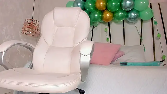 Snapshot of Meghan_stonne_ chatting on 19, 3, 2025 Meghan stonne online show from 19, 3, 2025