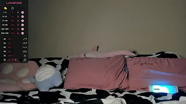 YaraAveiri online show from 31, 1, 2025