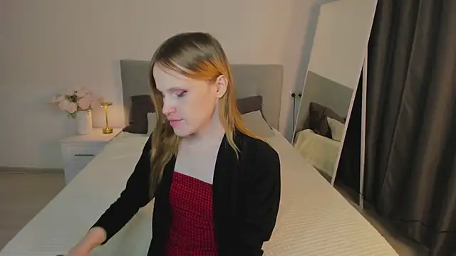 EffieMinki online show from 1, 12, 2025