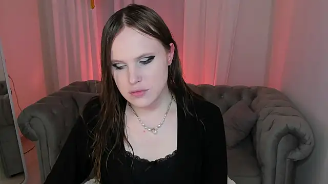 EffieMinki online show from 11, 7, 2026