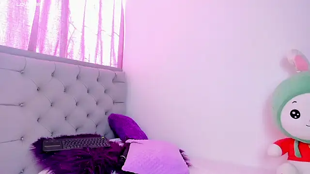 Snapshot of mariam_hill chatting on 18, 1, 2025 mariam hill online show from 18, 1, 2025