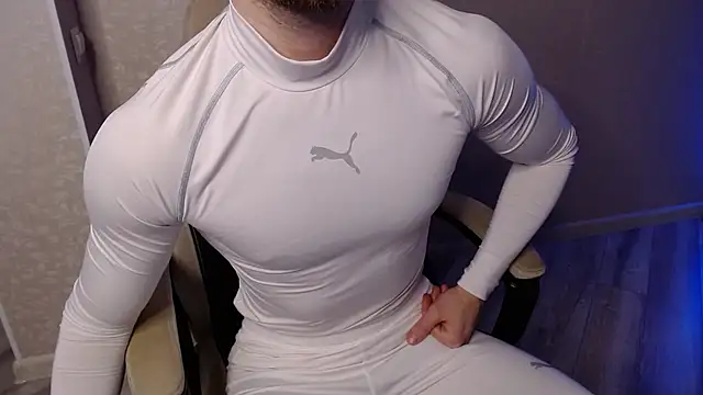 Snapshot of Toress1 chatting on 18, 2, 2025 Toress1 online show from 18, 2, 2025