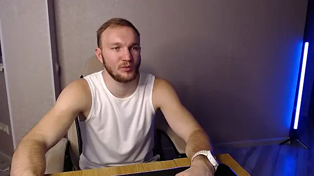 Snapshot of Toress1 chatting on 5, 3, 2025 Toress1 online show from 5, 3, 2025