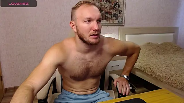 Snapshot of Toress1 chatting on 14, 9, 2025 Toress1 online show from 14, 9, 2025