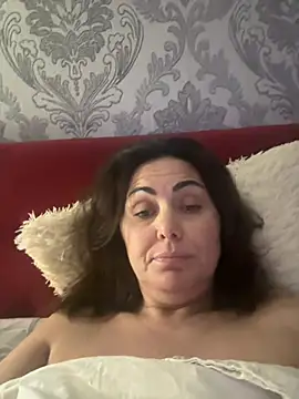 Emma roqueen online show from 30, 7, 2026