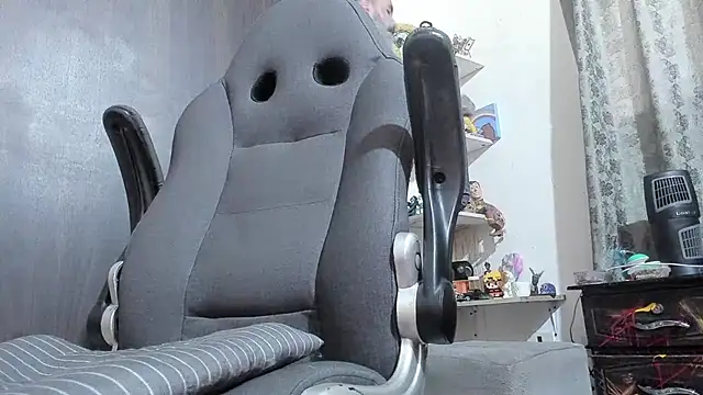 Snapshot of harry_reems1 chatting on 5, 11, 2025 harry reems1 online show from 5, 11, 2025