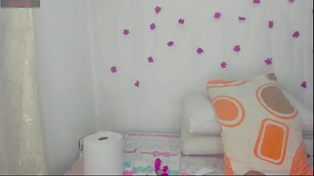 moana taylor online show from 2, 10, 2025