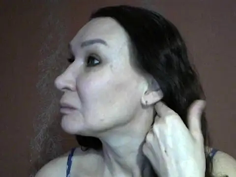 Snapshot of PrettyAndWild chatting on 28, 2, 2025 PrettyAndWild online show from 28, 2, 2025