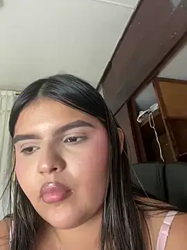 Snapshot of Lia_sexx chatting on 21, 2, 2025 Lia sexx online show from 21, 2, 2025