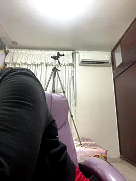 Snapshot of Lia_sexx chatting on 8, 10, 2025 Lia sexx online show from 8, 10, 2025