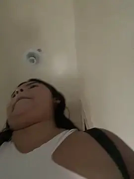 Lia sexx online show from 28, 2, 2026