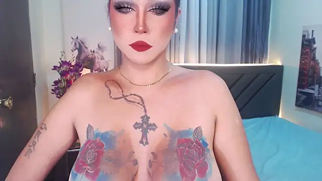 Snapshot of Transdomts4u chatting on 2, 10, 2025 Transdomts4u online show from 2, 10, 2025