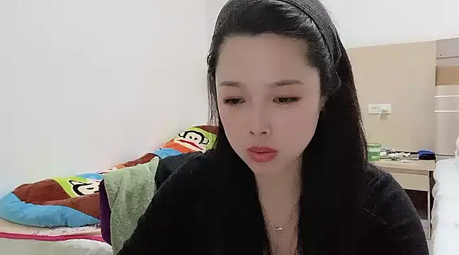 Snapshot of kk_lele chatting on 13, 1, 2025 kk lele online show from 13, 1, 2025
