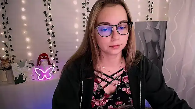 SweetPrincess  online show from 8, 10, 2025