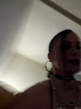 TamaraSavage online show from 28, 1, 2025