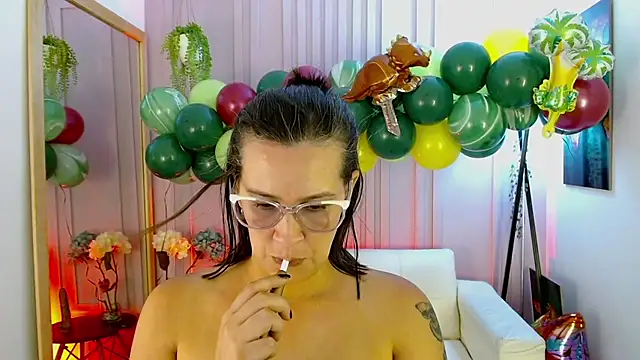 Britney taylor  online show from 8, 1, 2025