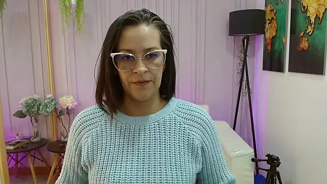 Britney taylor  online show from 14, 3, 2025