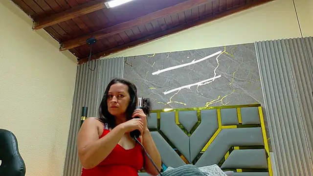 Snapshot of Britney_taylor_ chatting on 23, 7, 2026 Britney taylor online show from 23, 7, 2026