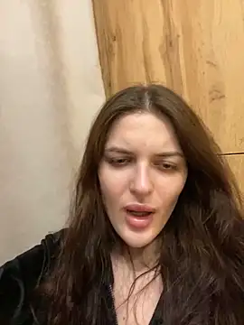 Snapshot of little_belucci chatting on 1, 2, 2025 little belucci online show from 1, 2, 2025