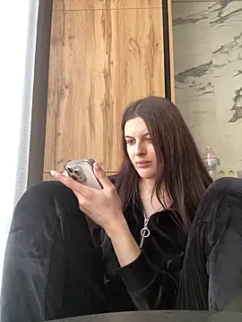 Snapshot of little_belucci chatting on 1, 3, 2025 little belucci online show from 1, 3, 2025