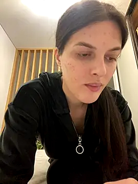 Snapshot of little_belucci chatting on 24, 10, 2025 little belucci online show from 24, 10, 2025