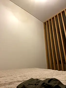 Snapshot of little_belucci chatting on 23, 11, 2025 little belucci online show from 23, 11, 2025