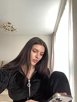 little belucci online show from 18, 1, 2026