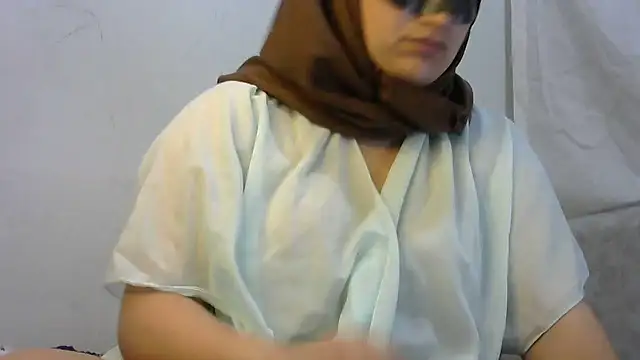 insatiableeee online show from 24, 12, 2024