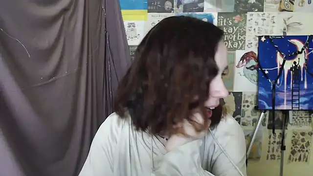 VeryVeryVeryShy  online show from 23, 2, 2025