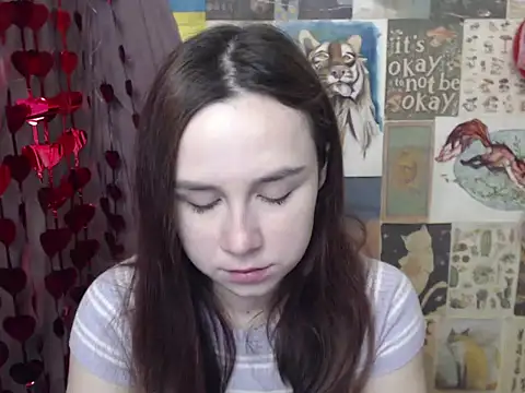 Snapshot of VeryVeryVeryShy_ chatting on 12, 2, 2026 VeryVeryVeryShy online show from 12, 2, 2026